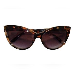Cat-Eye Tortoise-Shell Sunglasses With Upswept Outer Edges